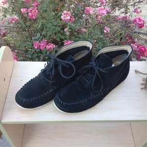 Hush puppies suede boots